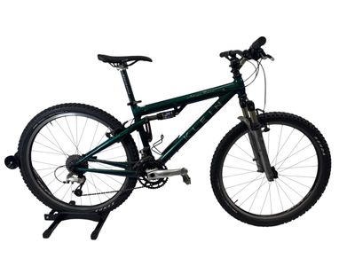 S/M Klein Adept Race Full Suspension Mountain Bike S/M Klein Adept Race Full Suspension Mountain Bike