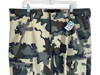 40 Kuiu Attack Pants