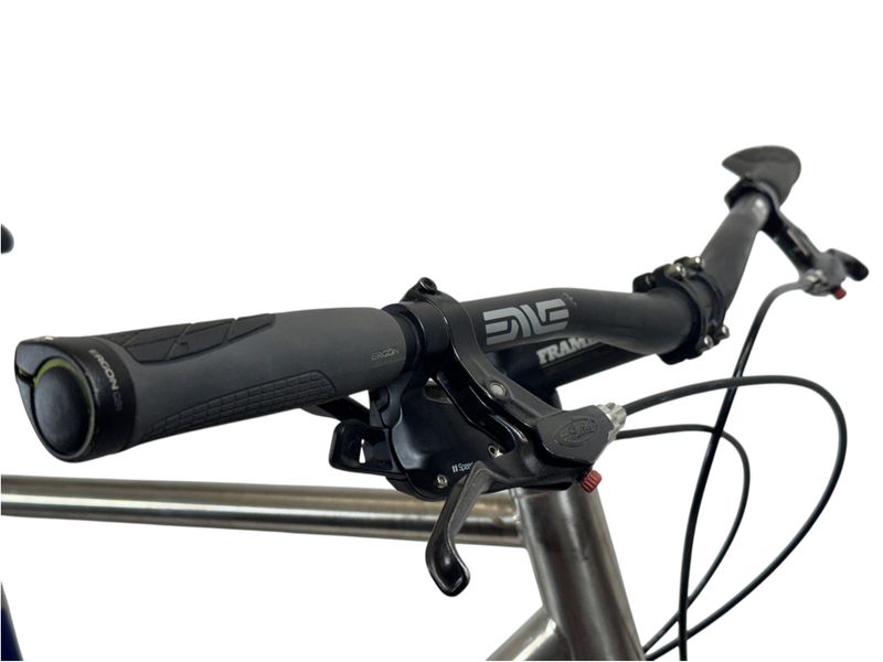 56cm Framed Basswood Titanium Flat Bar Gravel Bike