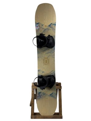 144cm Arbor Swoon Snowboard W/ Union Rosa Bindings 144cm Arbor Swoon Snowboard W/ Union Rosa Bindings