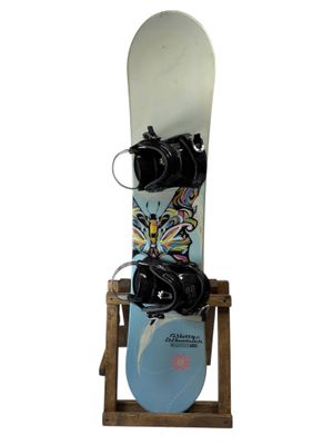 123cm LTD Betty Jr Snowboard W/ Morrow Invasion Bindings 123cm LTD Betty Jr Snowboard W/ Morrow Invasion Bindings