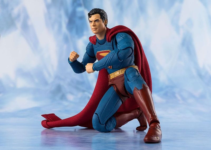 Superman 2025 - Figurine S.H.Figuarts Superman 16 cm - Bandai