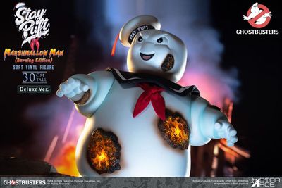 Ghostbusters - Statuette Soft Vinyl Stay Puft Marshmallow Burning Edition Deluxe Version 30 cm - Star Ace