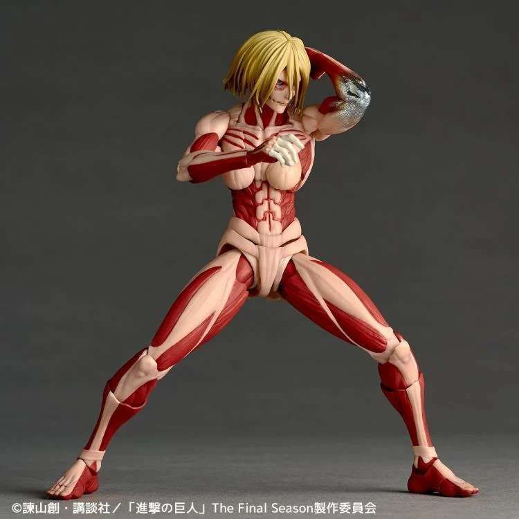 Attack On Titan - Figurine Amazing Yamaguchi Revoltech Annie Titan Féminin - Kaiyodo