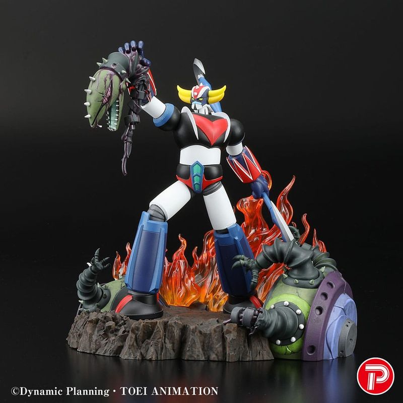 Goldorak - Diorama Scene Selection 01 Grendizer a cry of Victory 14 cm - Plex