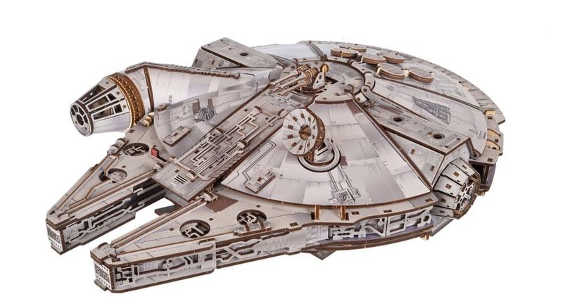 Star Wars - Maquette en bois Faucon Millennium - Ugears Star Wars - Maquette en bois Faucon Millennium - Ugears