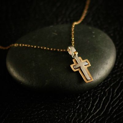 Cruz ARCANA oro 18k 