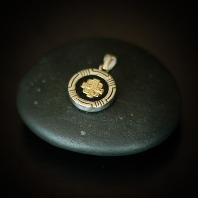 Medalla San Benito ONIX BENEDICTUS