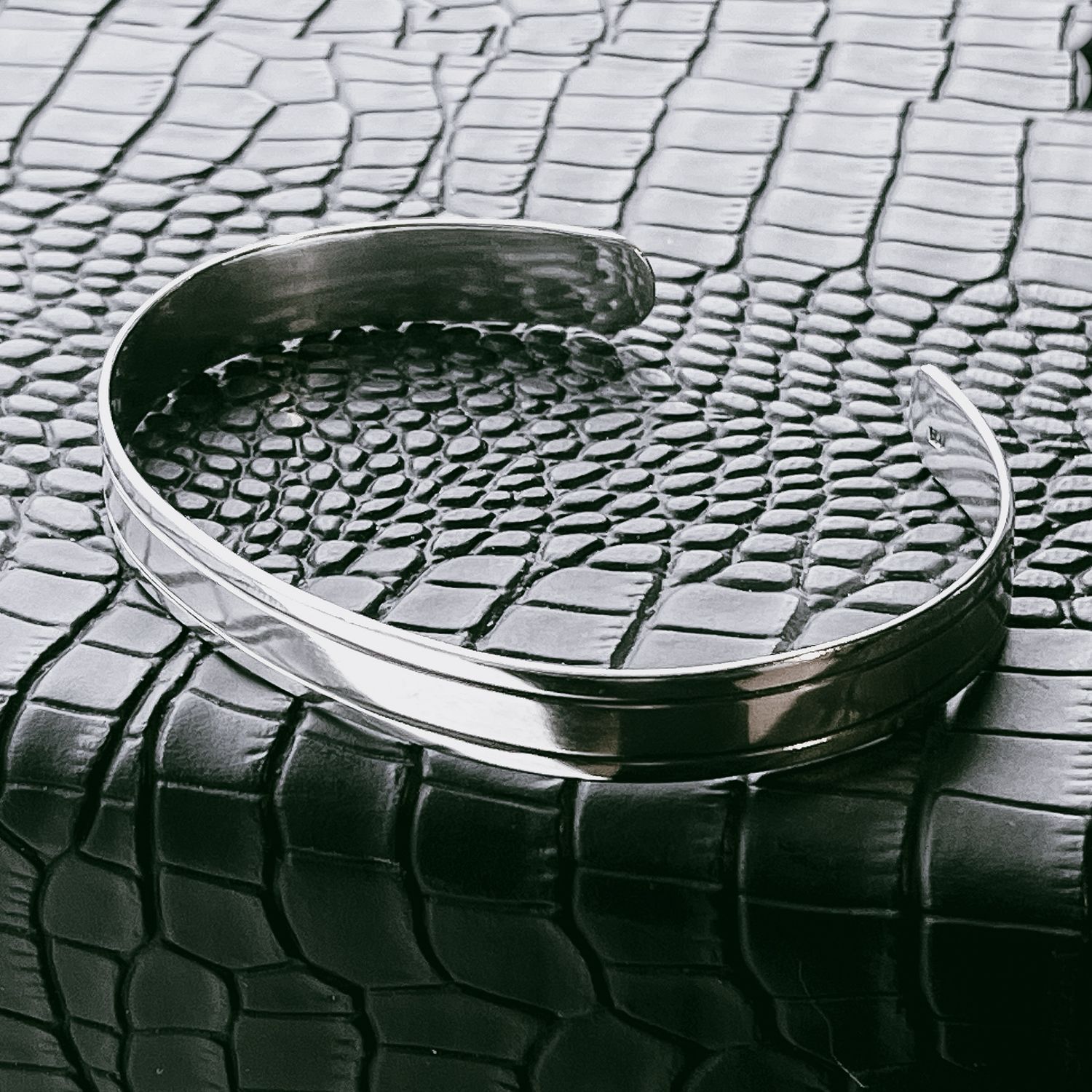 Pulsera esclava VANGUARD