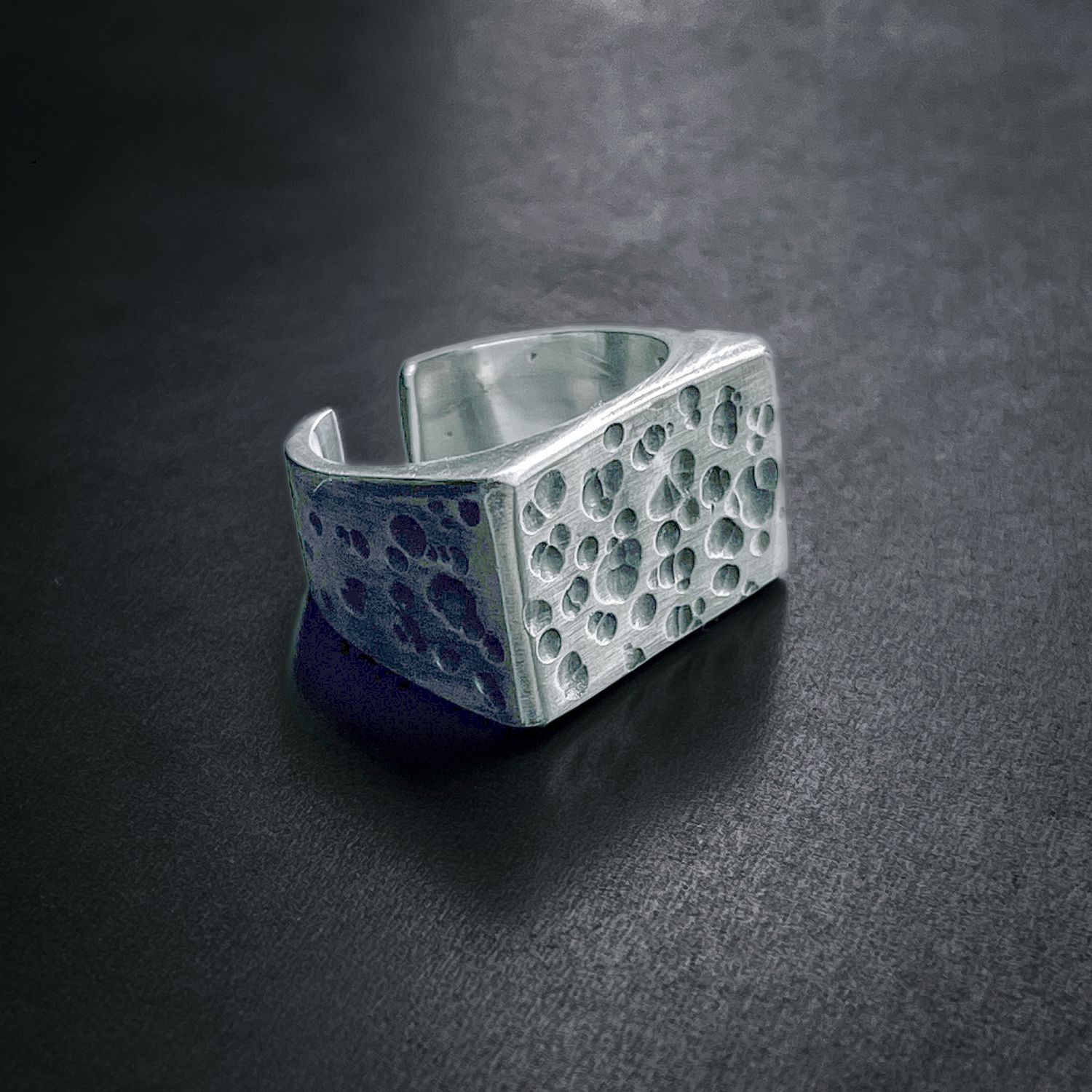 Anillo STAMP