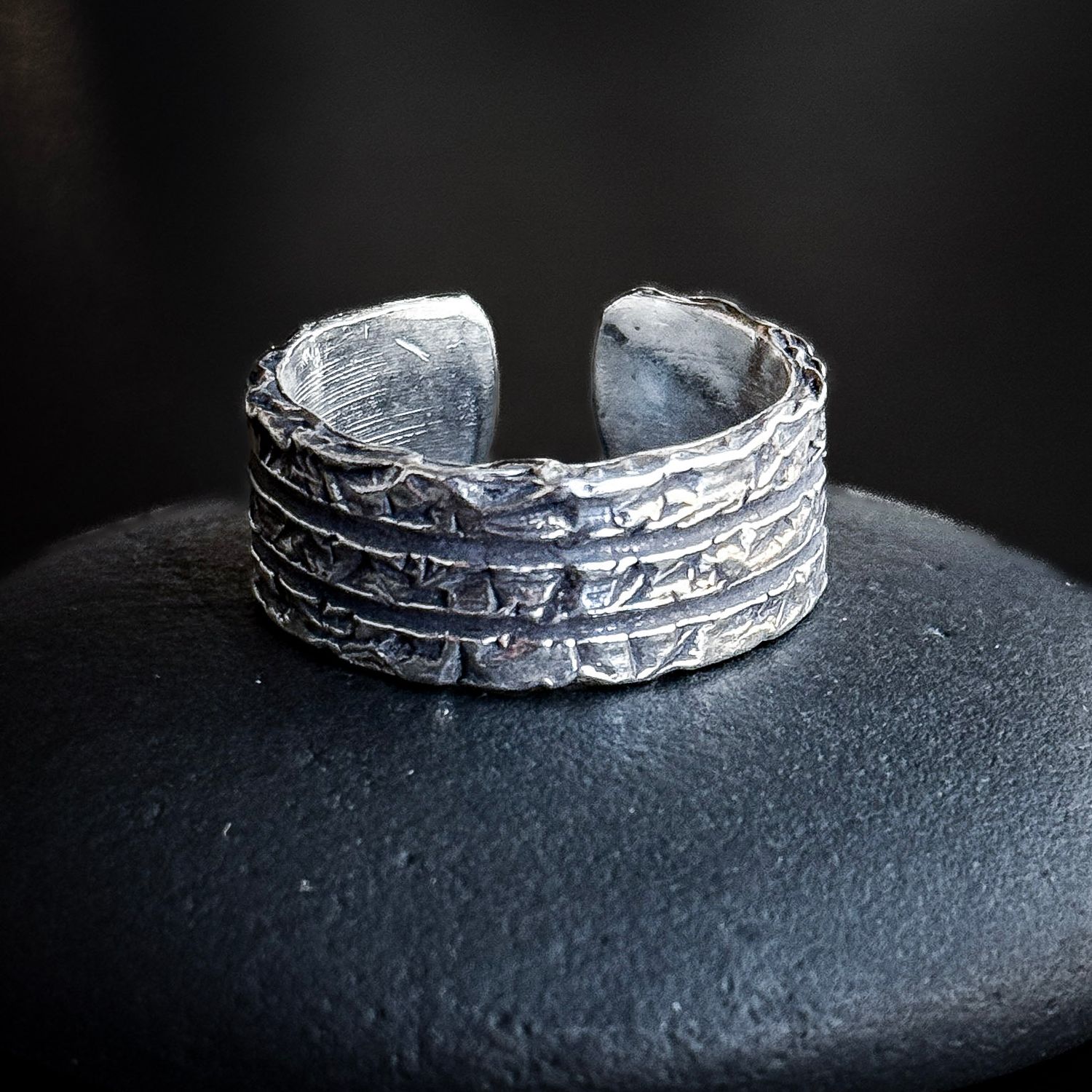Anillo HAUK
