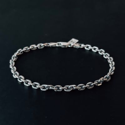 HASTA $35.000