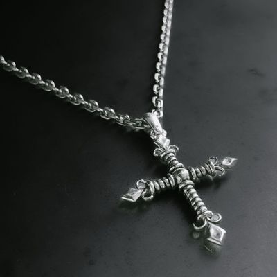 CRUCES Y ROSARIOS