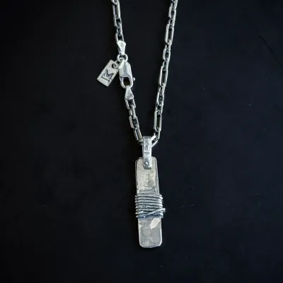 COLECCIÓN RAW