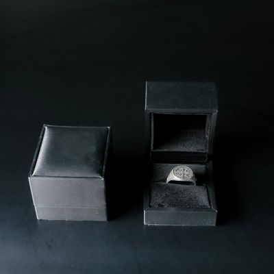 Caja de regalo anillos PREMIUM