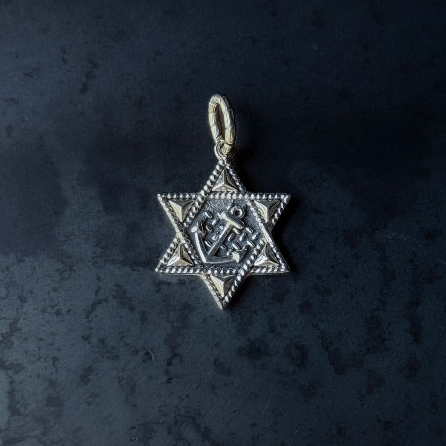 Colgante estrella DAVID STAR