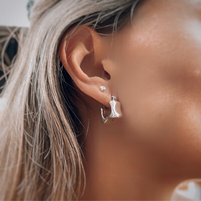 Aros de mujer, diseñados en Plata 925.
