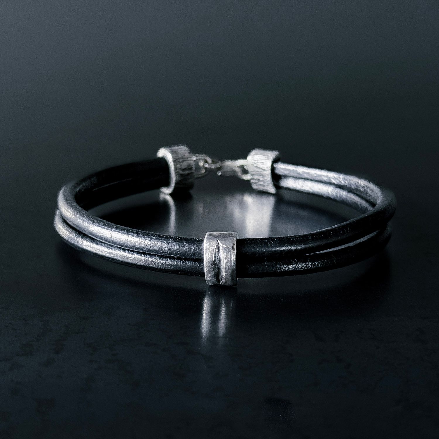 Pulsera Cuero KRESTON