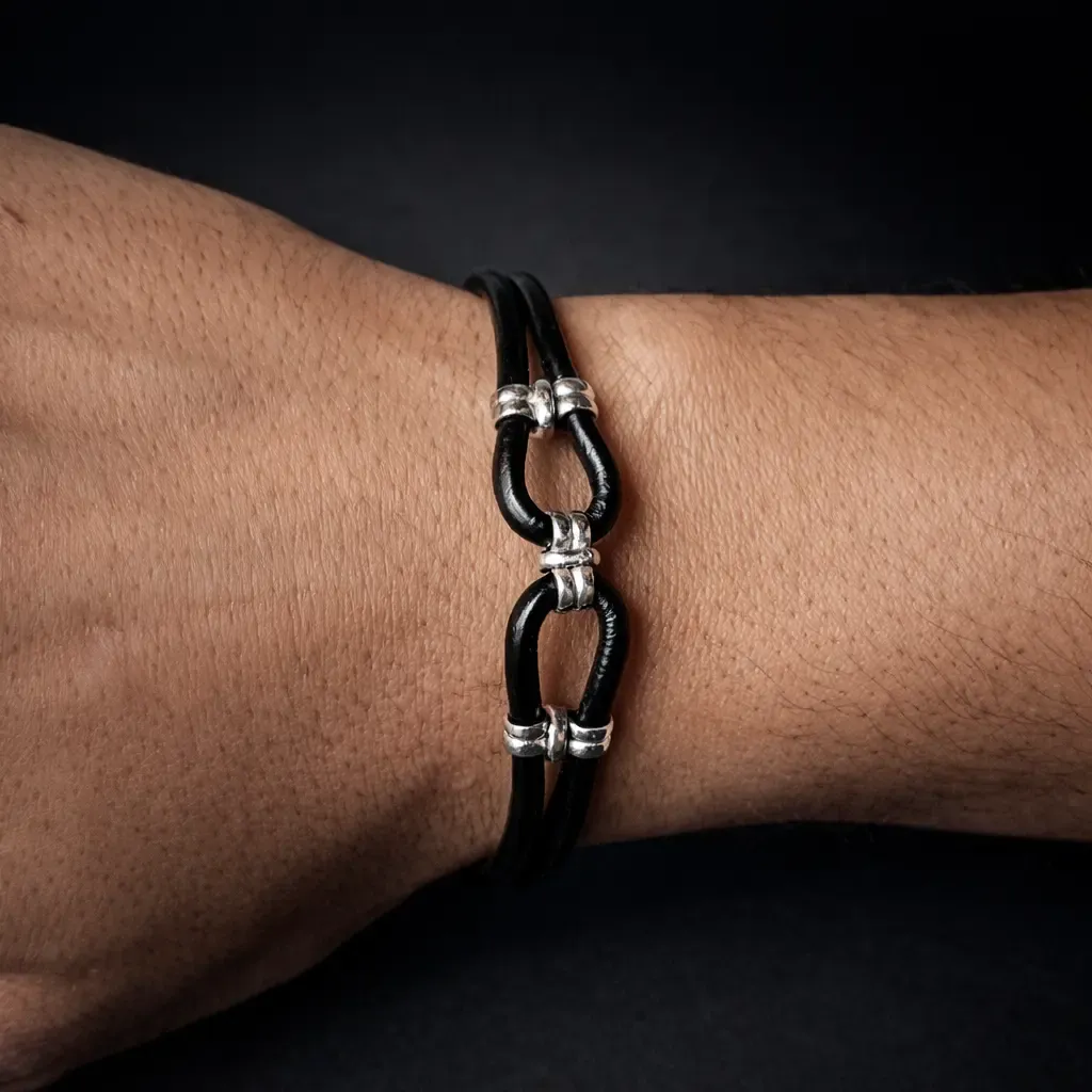 Pulsera Cuero SKARN