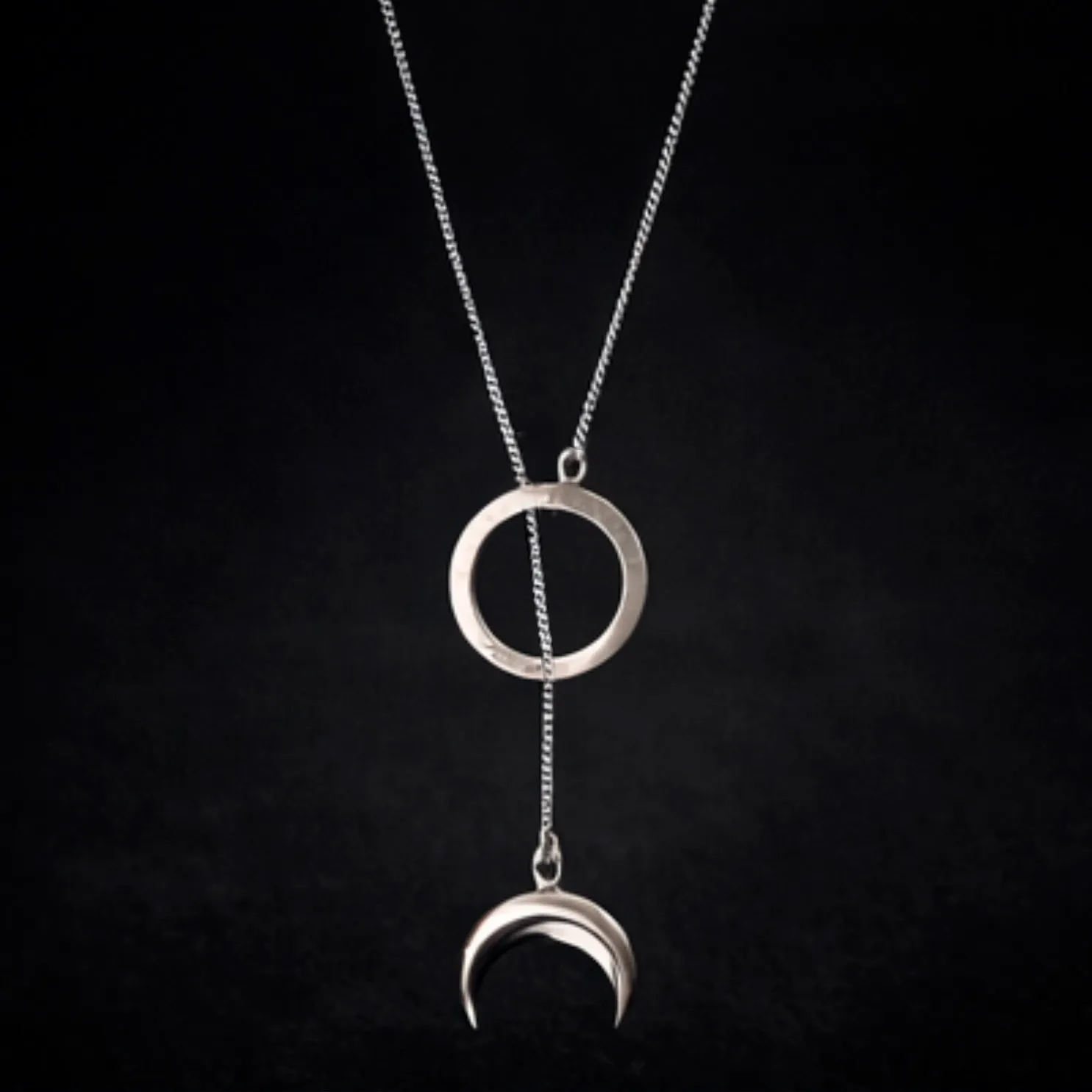 Collar CORBATERO LUNA