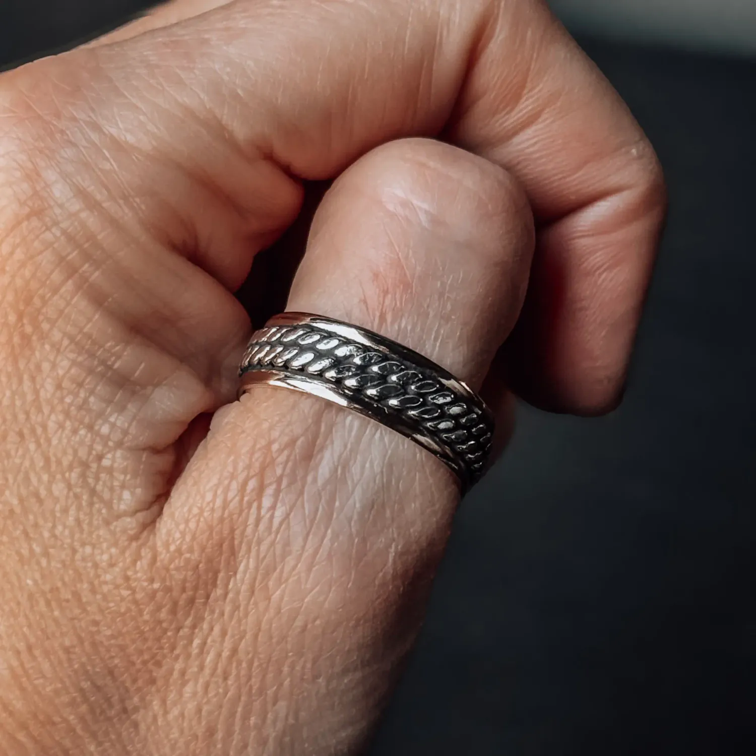 Anillo ESPIGADO