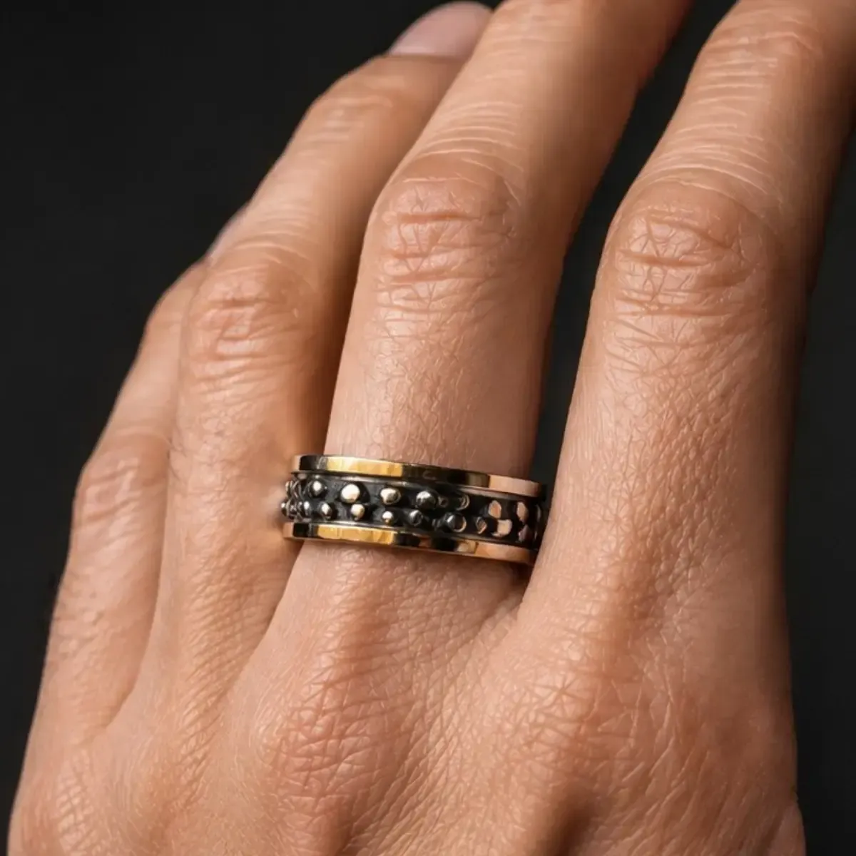 Anillo  TITAN