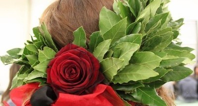CORONA di LAUREA: per ordinare o info CONTATTACI