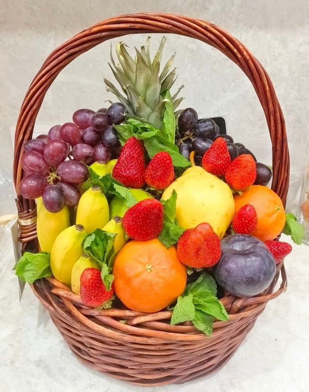 Cesto di Frutta - 2,5 Kg, misto di stagione