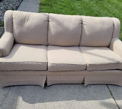 3-Seat Couch/Loveseat (Driveway Pickup)