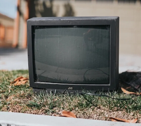Electronics (Driveway Pickup)
