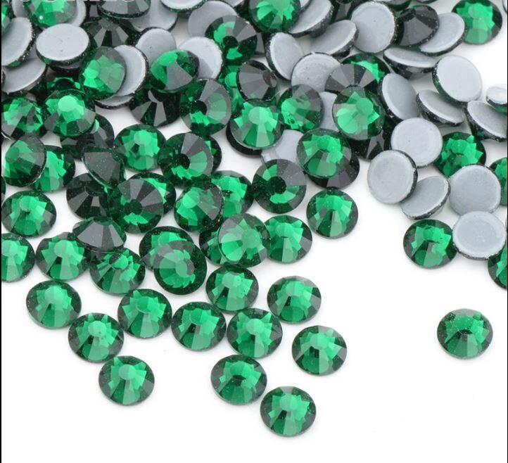 250 Gross Hotfix Emerald Rhinestones  *Next Buy In is on 9/30*