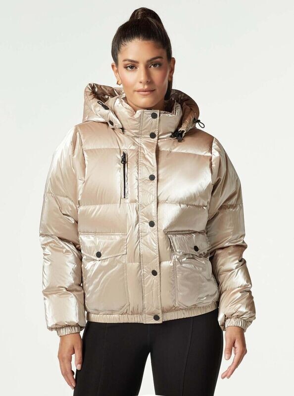 Women's Outerwear - Jackets, Ponchos, Hoodies & More!