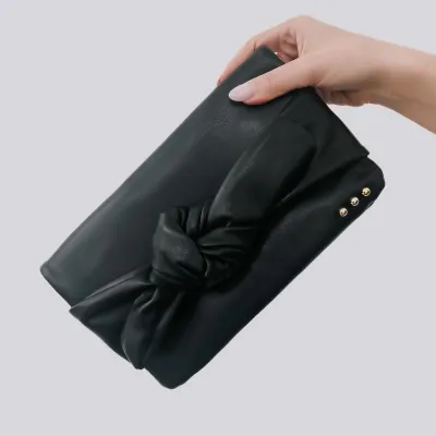 Pretty Simple Billie Bow Clutch Crossbody Bag in Black