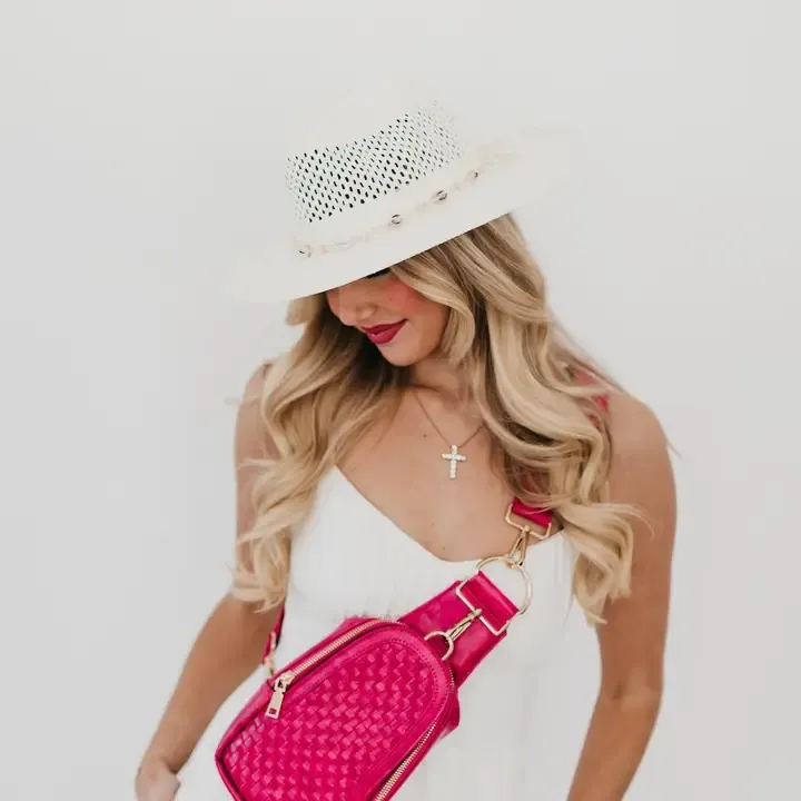 Pretty Simple Shell Beach Western Sun Hat in White Shells
