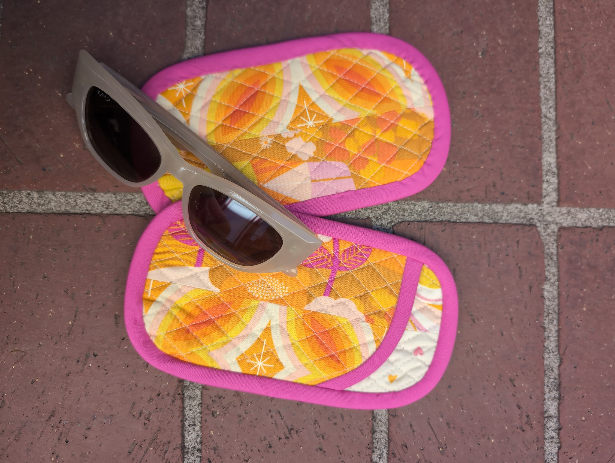 Collins Collective Frankie Handmade Sunglasses Case in Fruit Punch