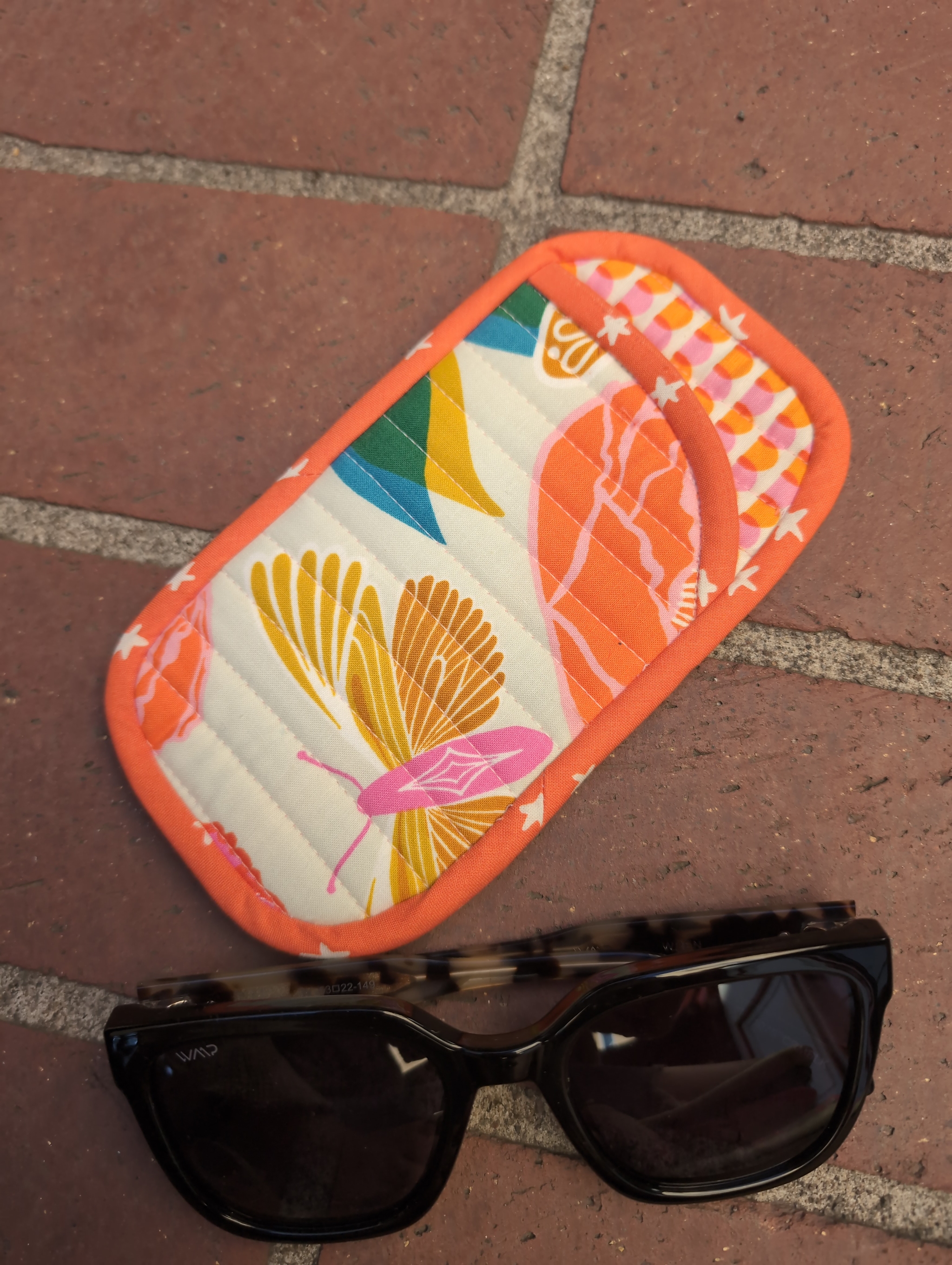 Collins Collective Frankie Handmade Sunglasses Case in Tangelo