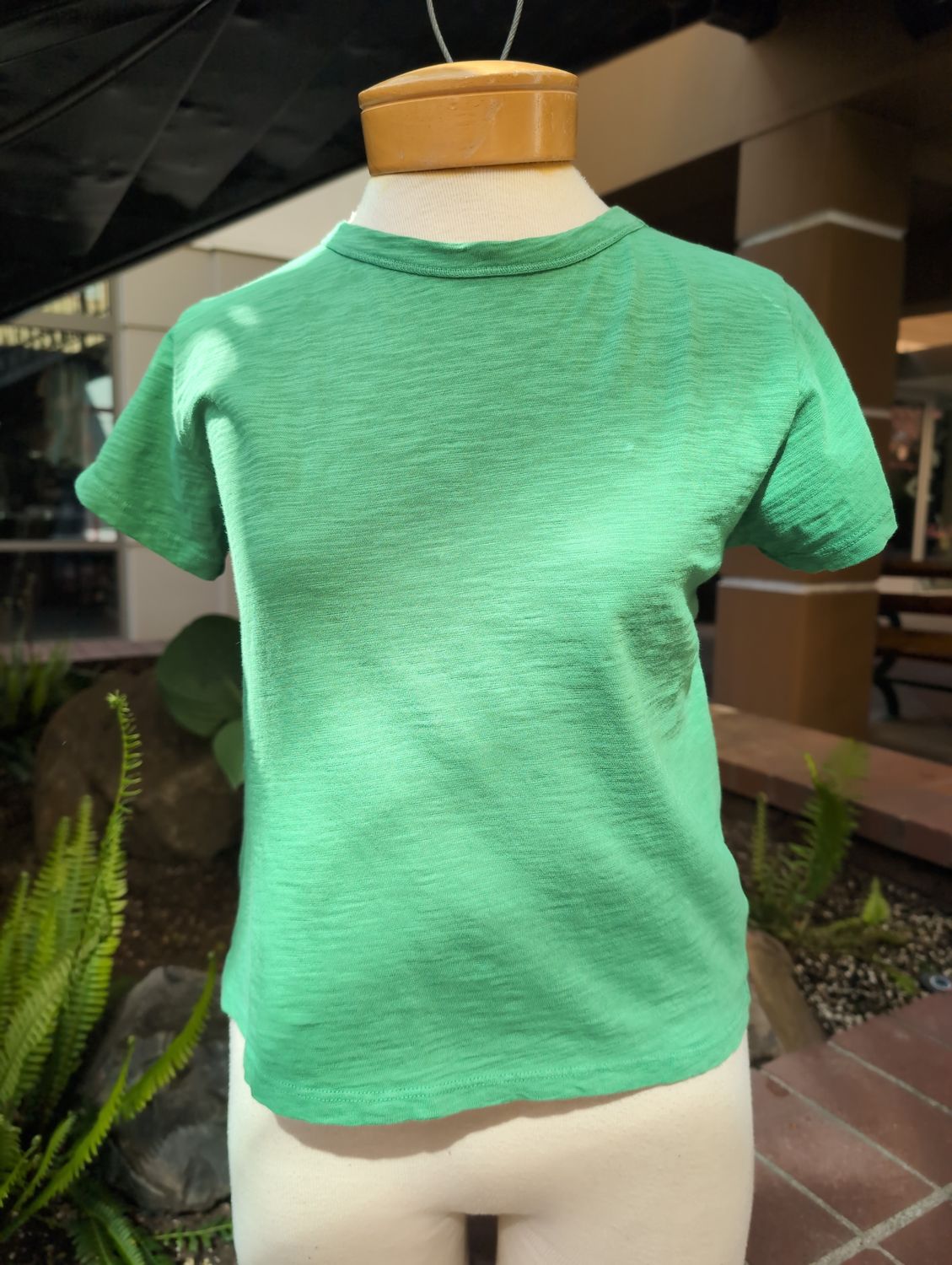 Velvet Marie Originals Short Sleeve Crew Neck Tee in Emerald