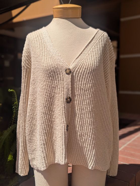 Avalin Ribbed 4 Button Cardigan in Natural