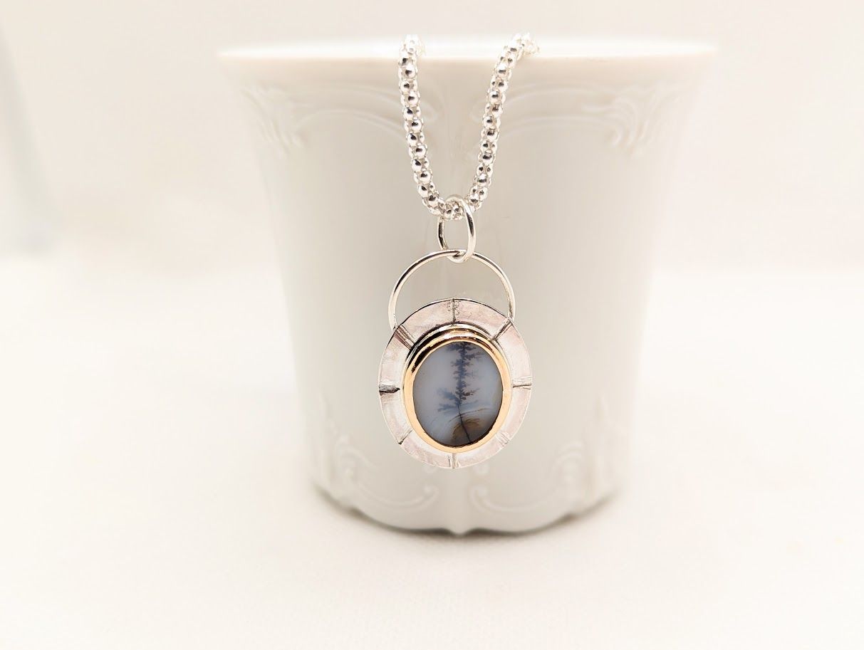 Savage Roots Sahalie Necklace in Scenic Dendritic Agate