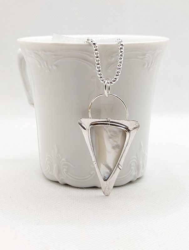 Savage Roots Eden Necklace in Mother of Pearl