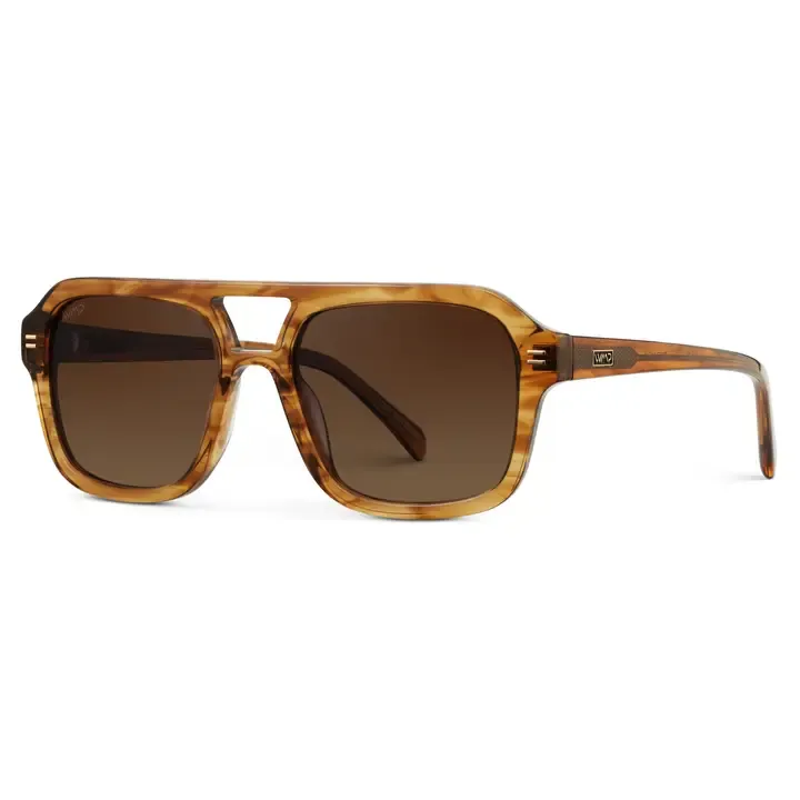 WMP Sydney Bold Retro Aviator Sunglasses in Crystal Brown Grain/Brown Gold Gradient Lens