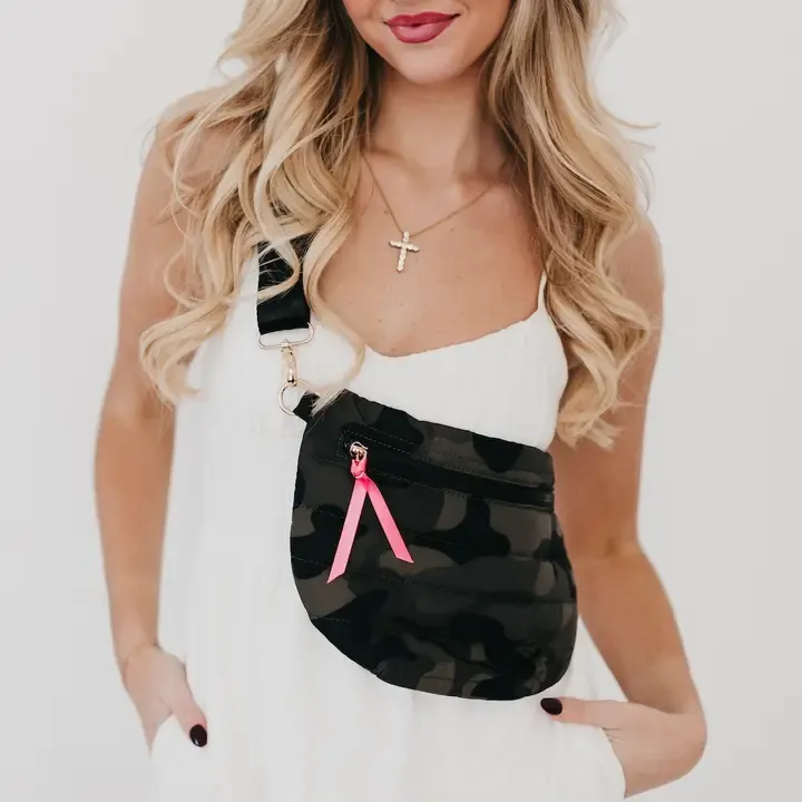 Pretty Simple Jolie Puffer Belt Bag in Camo