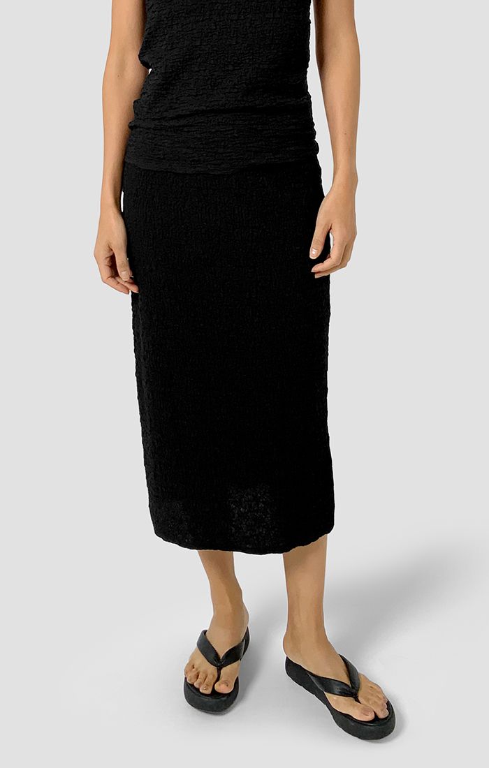 Eileen Fisher Bubble Jacquard Calf Length Straight Skirt in Black