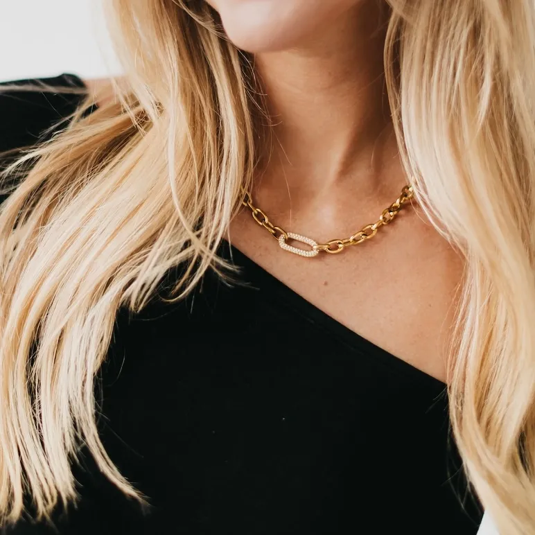 Pretty Simple Michaela Diamond Chain Necklace (Waterproof) in Gold
