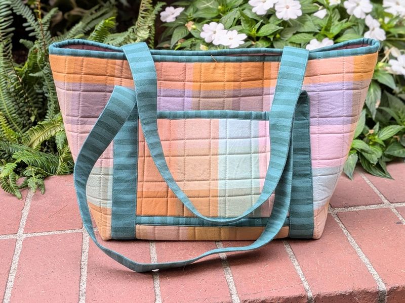 Collins Collective Jolene Medium Everyday Tote in Autumn Plaid