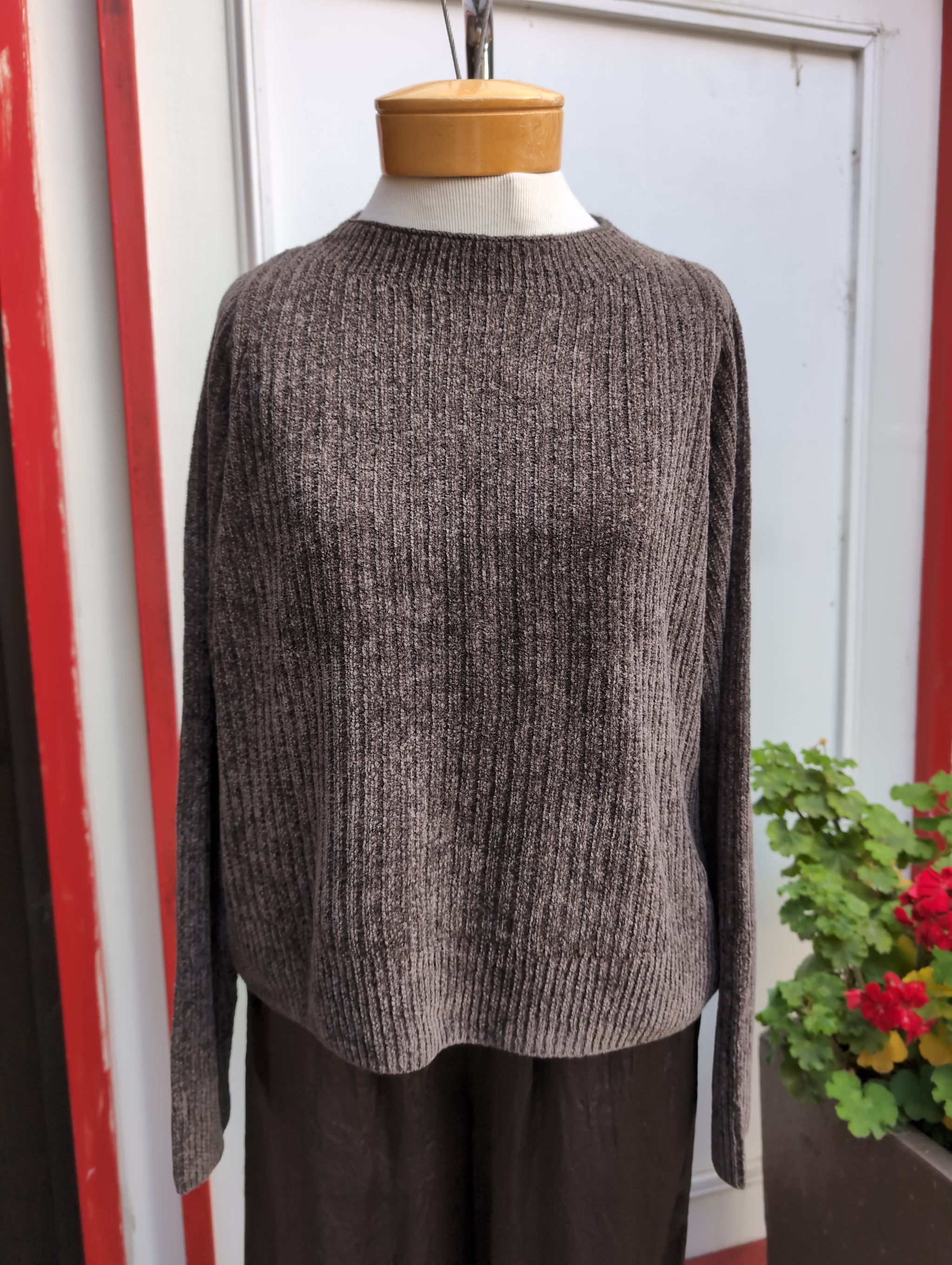 Eileen Fisher Chenille Blend Square Armhole Sweater in Rye
