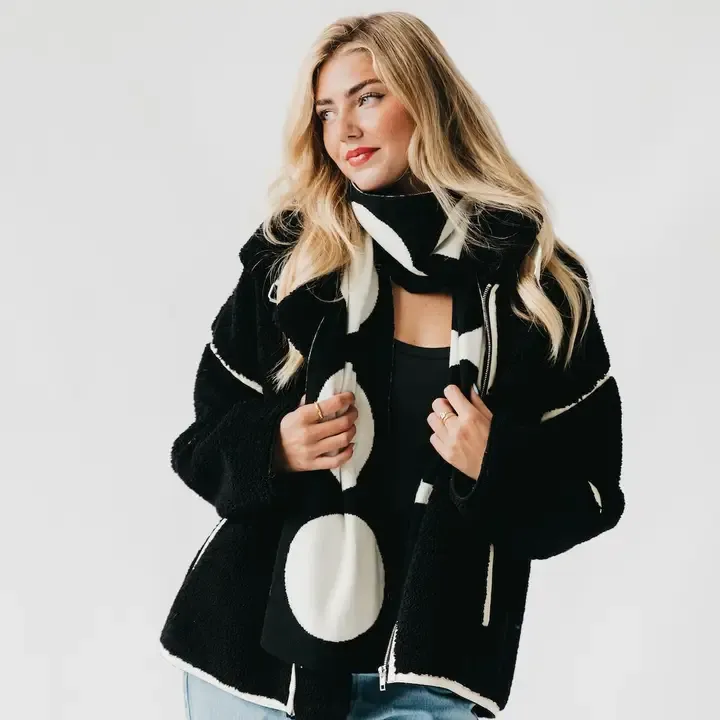 Pretty Simple Dorthy Dot Scarf in Black/White Pretty Simple Dorthy Dot Scarf in Black/White