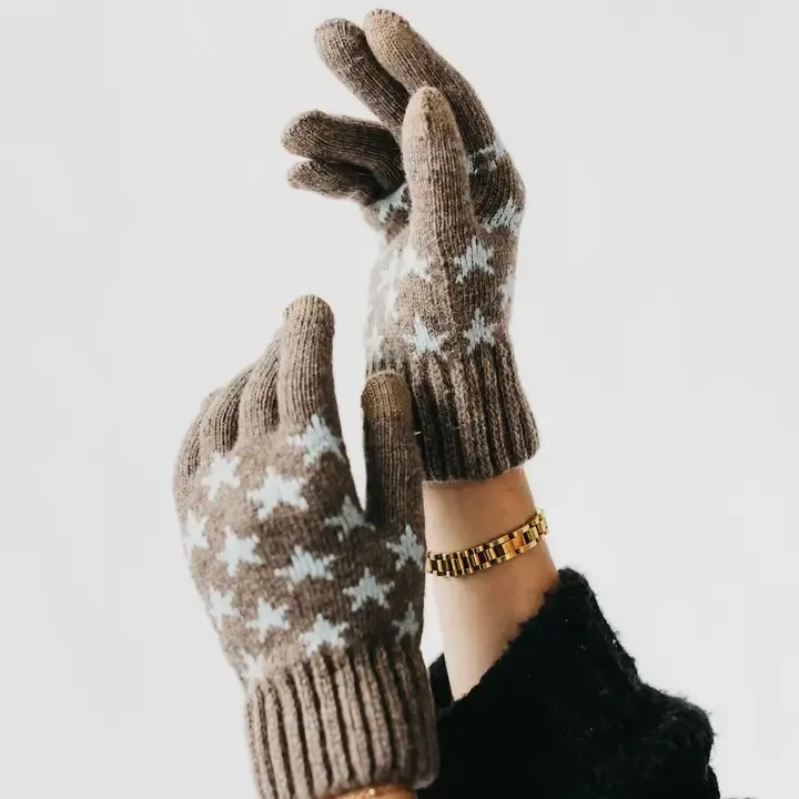 Pretty Simple Knit Star Smart Gloves in Taupe Pretty Simple Knit Star Smart Gloves in Taupe
