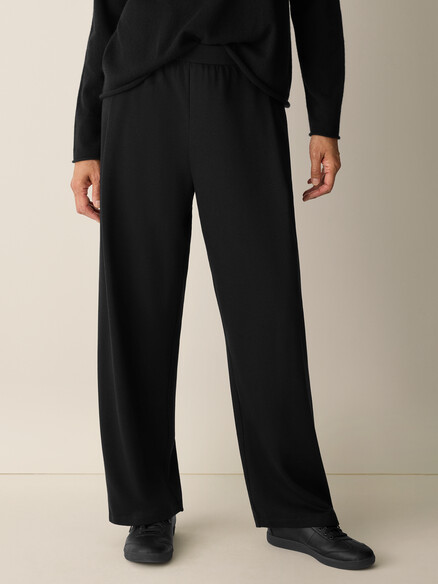 Eileen Fisher Cozy Brushed Terry Hug Straight Ankle Pleated Pant in Black