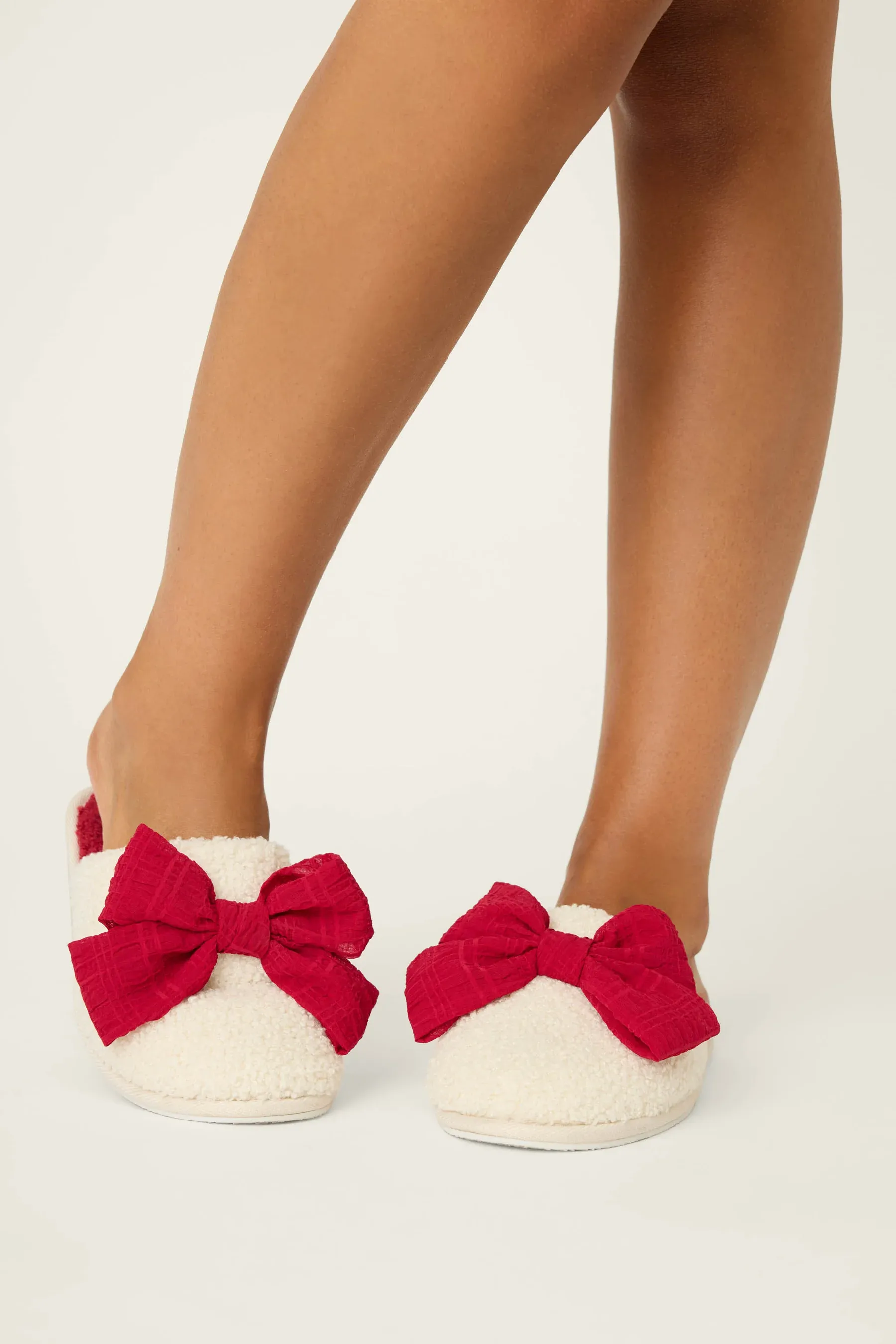 PJ Salvage Festive Bow Slippers in Ivory